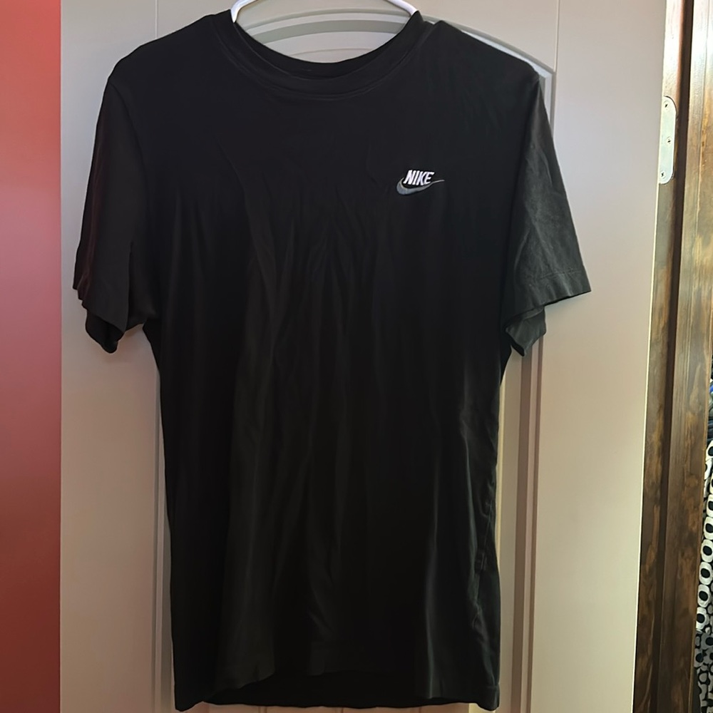 Nike Tee, size S, slightly worn, condition new